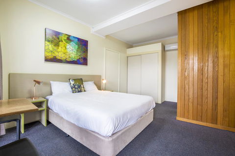 Boomerang Hotel - Accommodation Redcliffe 0