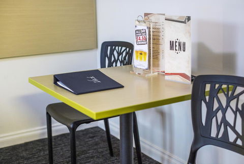 Boomerang Hotel - Accommodation Redcliffe 13