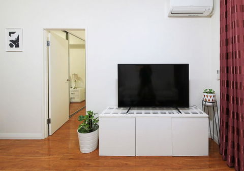 Sydney Apartment Close To Airport & CBD - Accommodation Redcliffe 9