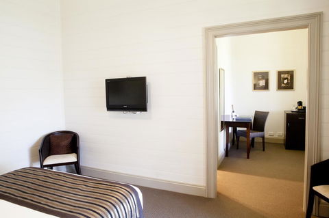 Q Station - Accommodation Redcliffe 13