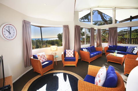 Seaglass - Stunning Views Of Jervis Bay - Accommodation Redcliffe 4