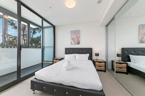 Stylish And Neat Two Bed Apartment In Wentworth Point - Accommodation Redcliffe 7