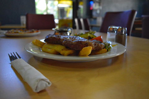 Brolga Hotel Motel - Coleambally - Accommodation Redcliffe 24