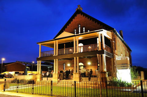 Perry Street Hotel - Accommodation Redcliffe 0