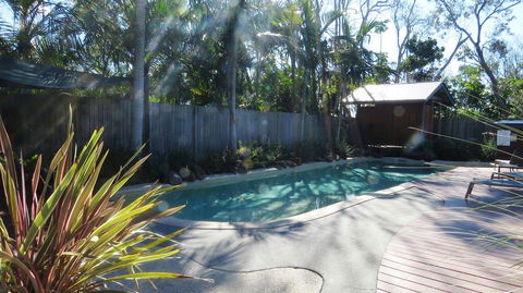 The Byron Beachcomber - Accommodation Redcliffe 4