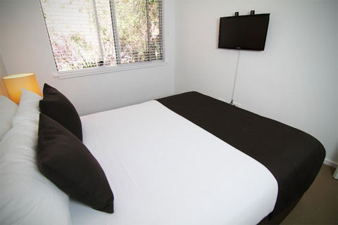 The Byron Beachcomber - Accommodation Redcliffe 17