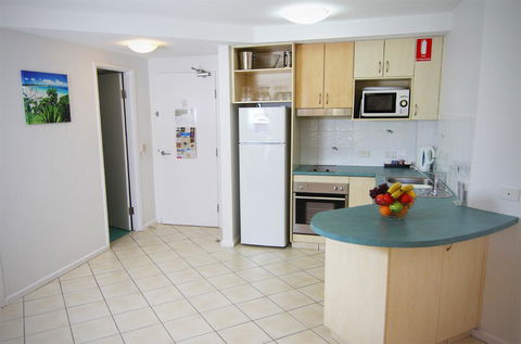The Byron Beachcomber - Accommodation Redcliffe 16