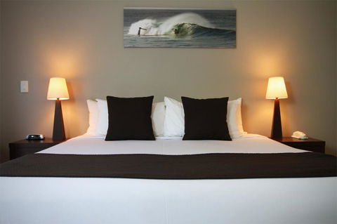 The Byron Beachcomber - Accommodation Redcliffe 10