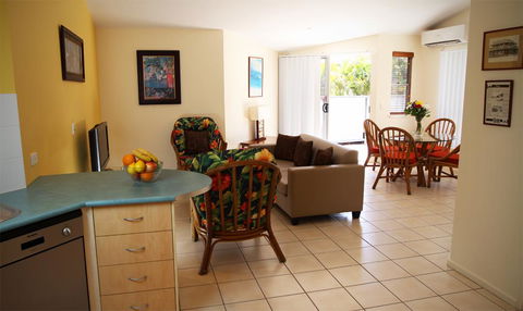 The Byron Beachcomber - Accommodation Redcliffe 25