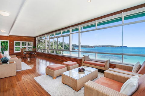 The Oriana - Accommodation Redcliffe 6