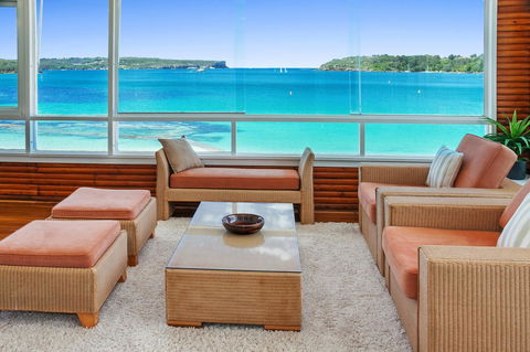 The Oriana - Accommodation Redcliffe 1