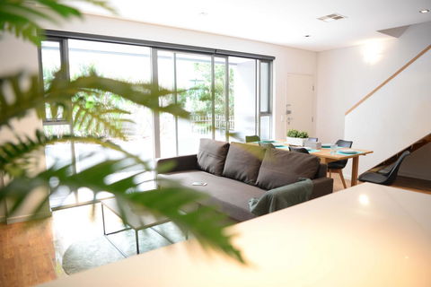 New SilkRoad Apartments Sydney - Accommodation Redcliffe 5