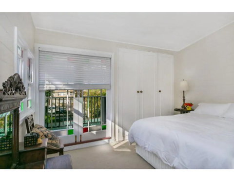 North Sydney Historic Whalers Cottage - Accommodation Redcliffe 3