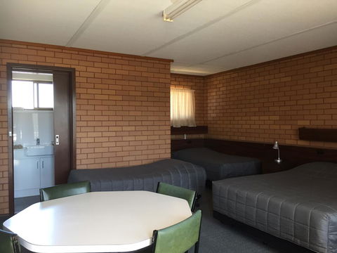 Deniliquin Motel - Accommodation Redcliffe 13