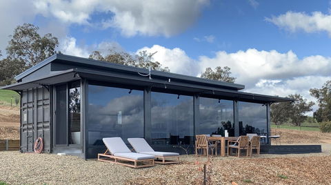 Belisi Farmstay Cottage - Accommodation Redcliffe 0