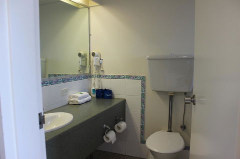 Hume Inn Motel Albury CBD - Accommodation Redcliffe 7