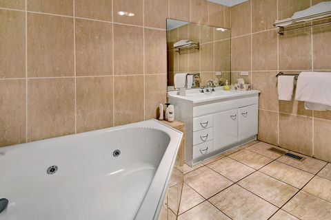 Bundanoon Lodge - Accommodation Redcliffe 43