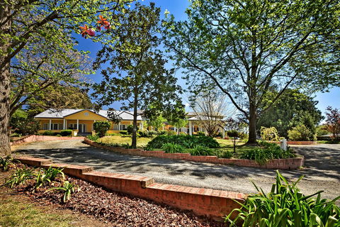 Bundanoon Lodge - Accommodation Redcliffe 15