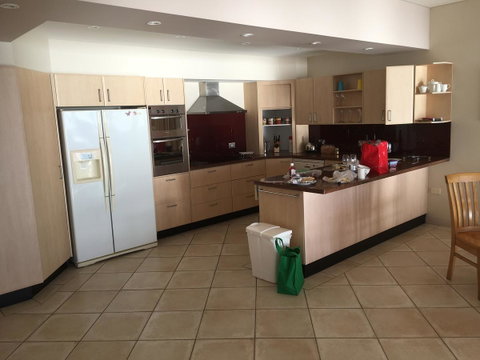 OceanScape Luxury Beachfront Villas - Accommodation Redcliffe 9