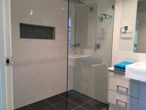 Sydney Amazing Holiday Home Bridal BnB - Accommodation Redcliffe 32
