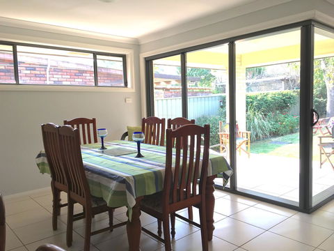 Sydney Amazing Holiday Home Bridal BnB - Accommodation Redcliffe 31
