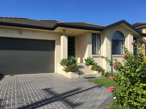 Sydney Amazing Holiday Home Bridal BnB - Accommodation Redcliffe 25