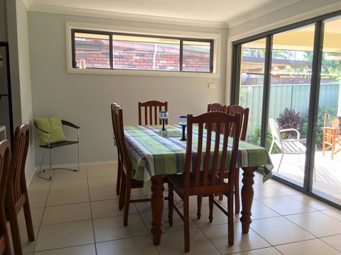 Sydney Amazing Holiday Home Bridal BnB - Accommodation Redcliffe 30