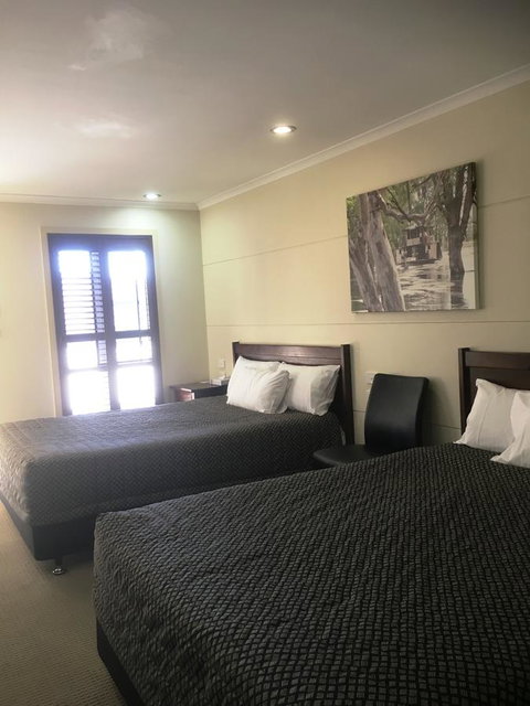 Balranald Club Motel - Accommodation Redcliffe 17