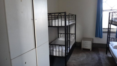Clover Backpackers - Accommodation Redcliffe 27