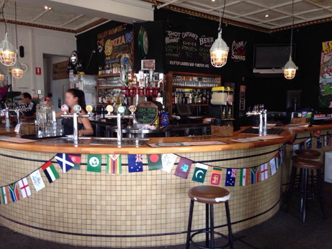 Clover Backpackers - Accommodation Redcliffe 22