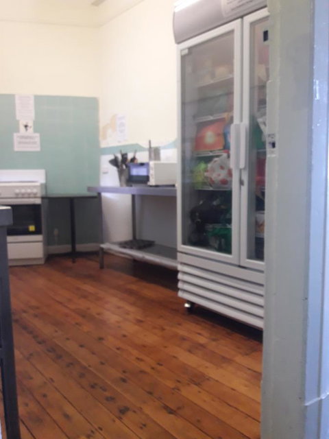 Clover Backpackers - Accommodation Redcliffe 14