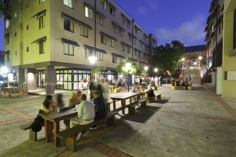 Sydney University Village - Accommodation Redcliffe 12