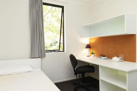 Sydney University Village - Accommodation Redcliffe 28