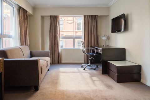 Seasons Darling Harbour - Accommodation Redcliffe 4