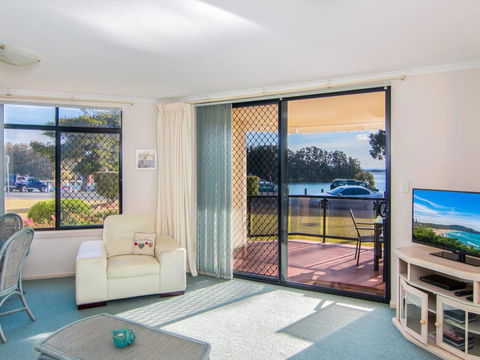 Horizons 1 - Accommodation Redcliffe 2