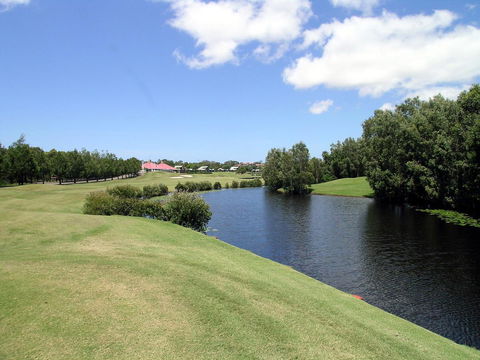 Horizons Retreat & Golf, Villa 133 - Accommodation Redcliffe 17