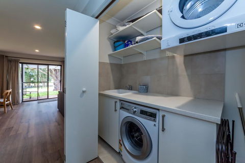 Horizons Retreat & Golf, Villa 133 - Accommodation Redcliffe 15
