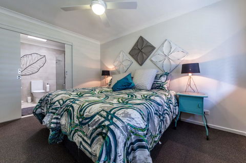 Horizons Retreat & Golf, Villa 133 - Accommodation Redcliffe 7