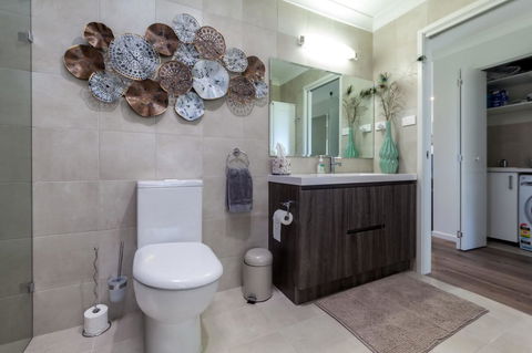 Horizons Retreat & Golf, Villa 133 - Accommodation Redcliffe 12