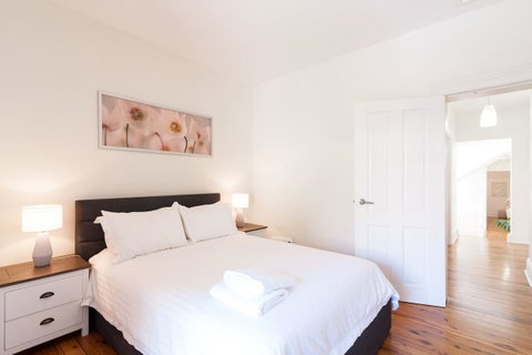 The Rocksberry - Accommodation Redcliffe 8