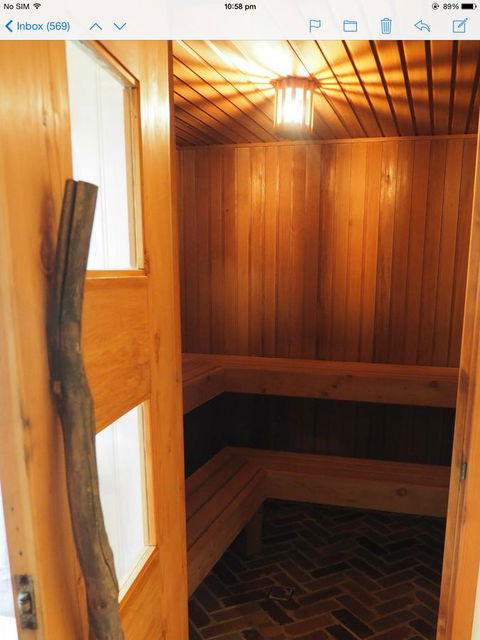 Hideaway Holiday Apartments - Accommodation Redcliffe 22