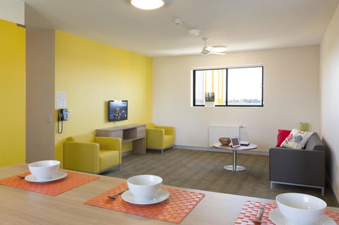 Western Sydney University Village - Penrith - Accommodation Redcliffe 3