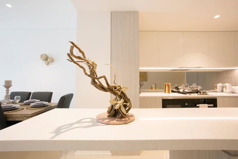 Newly Settled Three Bedrooms Apartment In CBD - Accommodation Redcliffe 2