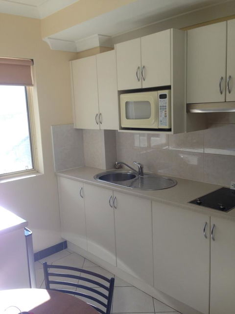 Bel Mondo Apartments - Accommodation Redcliffe 0