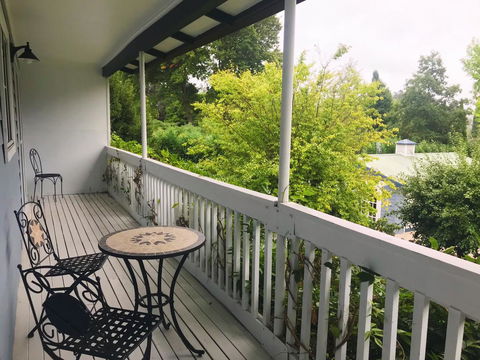 Bowral Escape - Accommodation Redcliffe 12