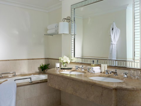 The Langham Sydney - Accommodation Redcliffe 21