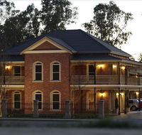 Carlyle Suites  Apartments - Accommodation Redcliffe