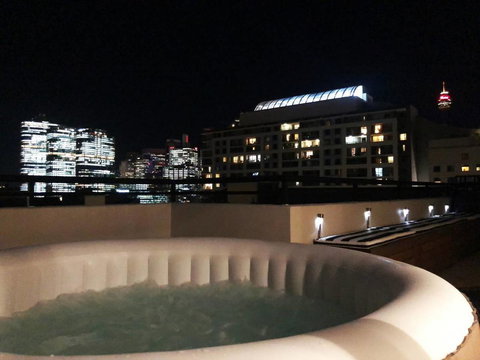 Darling Harbour Penthouse Views+Jacuzzi - Accommodation Redcliffe 13