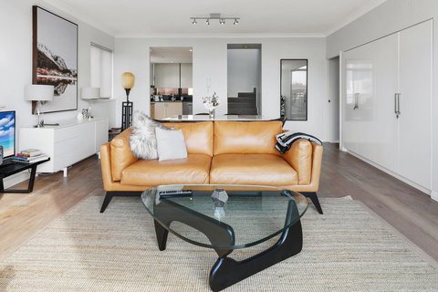 Darling Harbour Penthouse Views+Jacuzzi - Accommodation Redcliffe 10