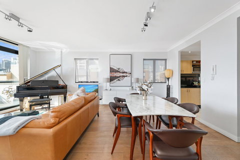 Darling Harbour Penthouse Views+Jacuzzi - Accommodation Redcliffe 11